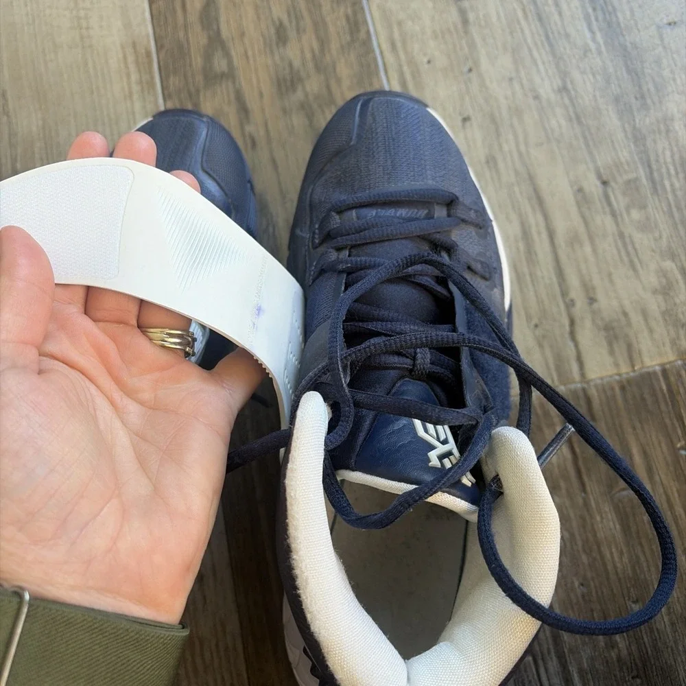 Nike Kyrie 6 Team‎ Midnight Navy Basketball - Size 7